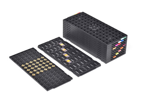 صواني JEDEC الهندسية للاستقرار الحراري والأتمتة عالية الدقة